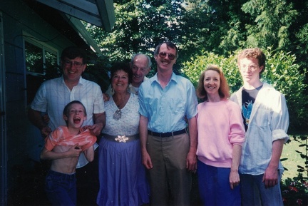 Janice 1988 with family
